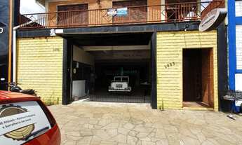 Imagem: Prédio, 3 dormitórios, 1 suítes, 3 banheiro