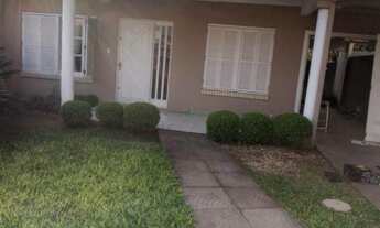 Imagem: Casa de alto padrão, 300m², à poucos