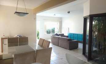 Imagem 7: Casa de alto padrão, 300m², à poucos minutos do centro da cidade