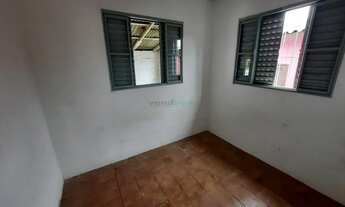 Imagem 4: Casa, 2 dormitórios, 1 banheiros, 3 vagas na garagem, 20M² de Área Construída