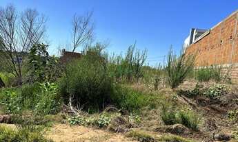 Imagem: Terreno, 20M² de Área Total