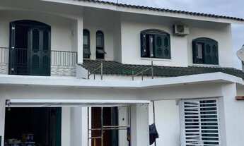 Imagem: Sobrado, 3 dormitórios, 1 suítes, 3 banheiro