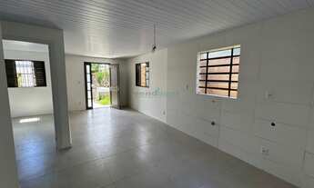 Imagem 3: Casa, 2 dormitórios, 1 banheiros, 2 vagas na garagem, 20M² de Área Construída