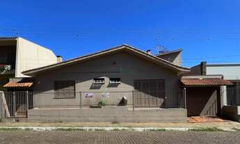 Imagem 1: Casa próxima a Igreja Matriz