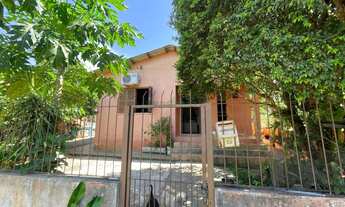 Imagem: Casa, 3 dormitórios, 2 banheiro, 2 vagas