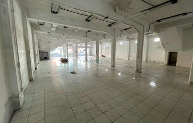 Imagem 4: SALA COMERCIAL Sala comercial com 2 banheiros