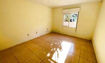 Imagem 6: Casa residencial, 4 dormitórios, 2 suíte, 1 banheiros, 2 vagas na garagem, 200M² de Área C