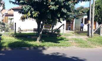 Imagem: Casa com 3 Dormitorio(s) localizado(a) no