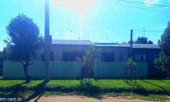 Imagem: Casa com 2 Dormitorio(s) localizado(a) no