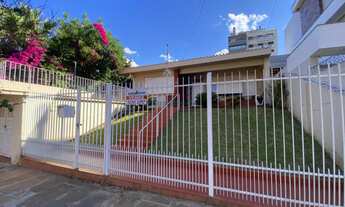 Imagem: Casa com 3 Dormitorio(s) localizado(a) no