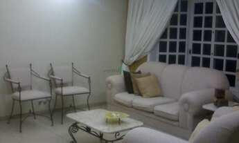 Imagem: Casa / Sobrado com 3 Dormitorio(s) localizado(a)