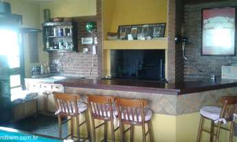 Imagem 3: Casa, 4 dormitórios, 1 suítes, 5 banheiro, 2 vagas na garagem, 307M² de Área Construída