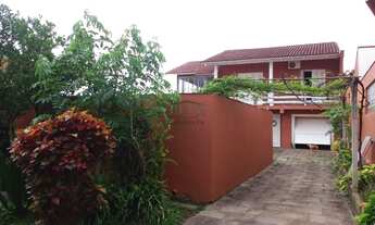 Imagem: Sobrado de 250m² com ótimo terreno de