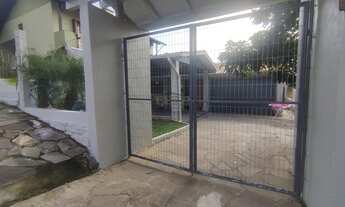 Imagem 3: Casa com mercado, escolas e ônibus tudo perto