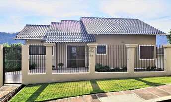 Imagem: Sobrado com piscina e quiosque, B. Floresta