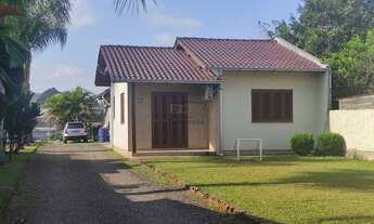 Imagem: Casa com terreno grande