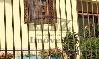 Imagem: Sobrado com vista panorâmica no Bairro