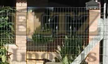 Imagem: Casa de esquina com Três moradias