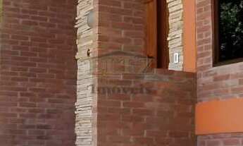 Imagem 2: Belo Sobrado - 4 Dorm. (3 suítes + 1 master) Quiosque e Piscina