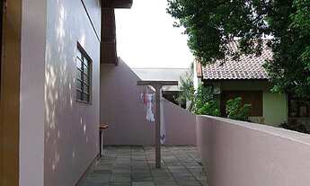 Imagem 2: Casa com 3 Dormitorio(s) localizado(a) no bairro Centro em Estância Velha / Rio Grande do