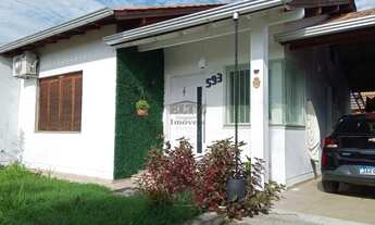 Imagem: Casa com quiosque e piscina em Portão Velho