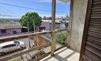 Imagem 2: Duas moradias em um terreno