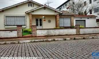 Imagem: Casa com 2 Dormitorio(s) localizado(a) no