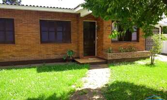 Imagem: Casa com 3 Dormitorio(s) localizado(a) no