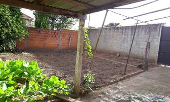 Imagem: Terreno com 2 Dormitorio(s) localizado(a)