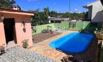 Imagem 1: Sobrado com 3 Dormitorio(s) localizado(a) no bairro Barcelos em Cachoeira do Sul / Rio Gr