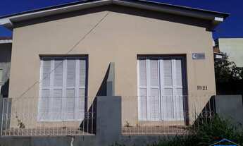 Imagem: Casa com 6 Dormitorio(s) localizado(a) no