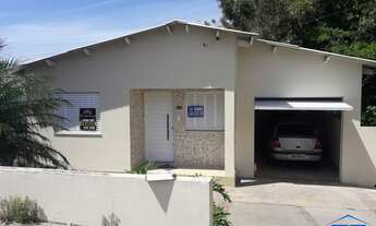 Imagem: Casa com 2 Dormitorio(s) localizado(a) no