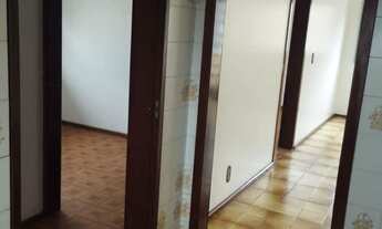 Imagem 4: Ótima localização!, 3 dormitórios, 1 banheiros, 1 vaga na garagem, 20M² de Área Construída