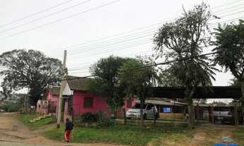 Imagem: Casa com 1 Dormitorio(s) localizado(a) no