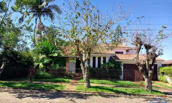 Imagem: Casa com 3 Dormitorio(s) localizado(a) no