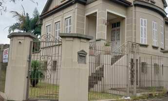 Imagem 3: CASA SOBRADO Casa com 1 dormitório