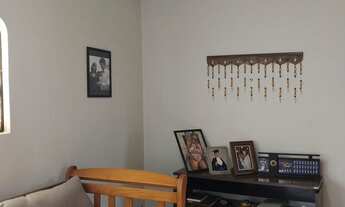 Imagem 2: VENDA!, 2 dormitórios, 1 banheiros, 136M² de Área Construída