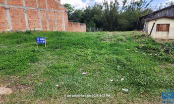 Imagem: Terreno à venda  Amplo e bem localizado!