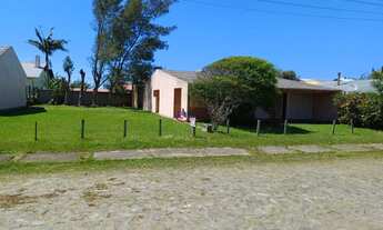 Imagem 4: Ótima Casa à Venda em Curumim, Apenas 3 Quadras do Mar!!