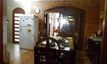 Imagem 3: Casa com 4 Dormitorio(s) localizado(a) no bairro Sarandi em Porto Alegre / Rio Grande do