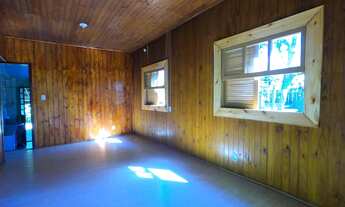 Imagem: Casa com 2 Dormitorio(s) localizado(a) no