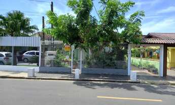 Imagem: Casa com 4 Dormitorio(s) localizado(a) no