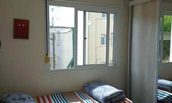 Imagem 2: Apartamento com 2 Dormitorio(s) localizado(a) no bairro Humaitá em Porto Alegre / Rio Gra