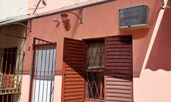 Imagem: Casa com 2 Dormitorio(s) localizado(a) no