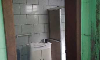 Imagem: Casa com 2 Dormitorio(s) localizado(a) no