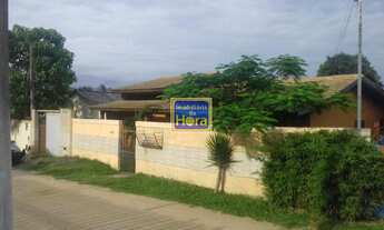 Imagem: Casa com 3 Dormitorio(s) localizado(a) no