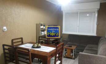 Imagem 2: Apartamento com 2 Dormitorio(s) localizado(a) no bairro Parque dos Maias em PORTO ALEGRE