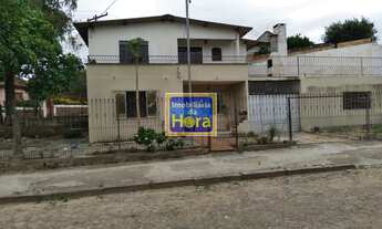 Imagem: RESIDÊNCIA DOIS PISOS COM 5 DORMITÓRIOS