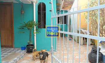 Imagem: Casa com 3 Dormitorio(s) localizado(a) no