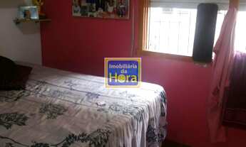 Imagem 4: Apartamento com 2 Dormitorio(s) localizado(a) no bairro Parque dos Maias em PORTO ALEGRE